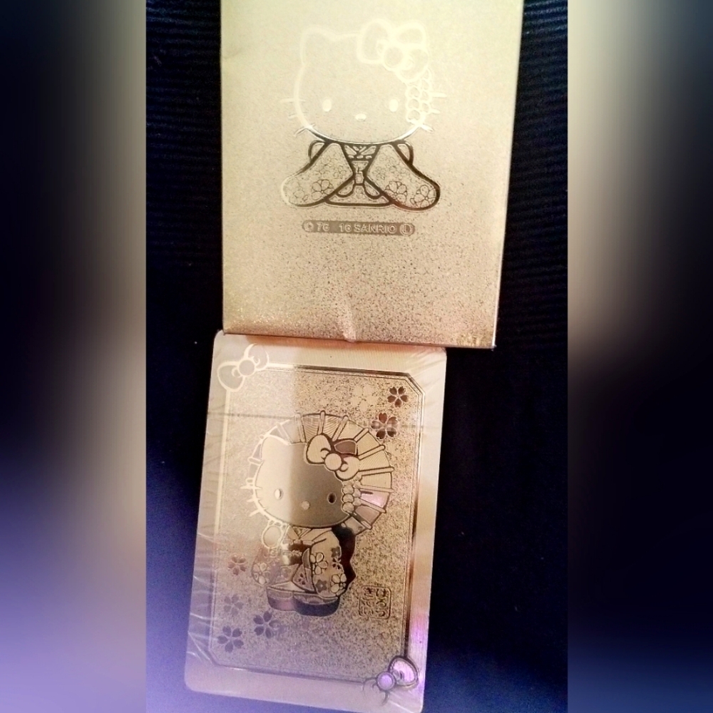 Hello Kitty Limited Edition Gold Playing Cards Unopened